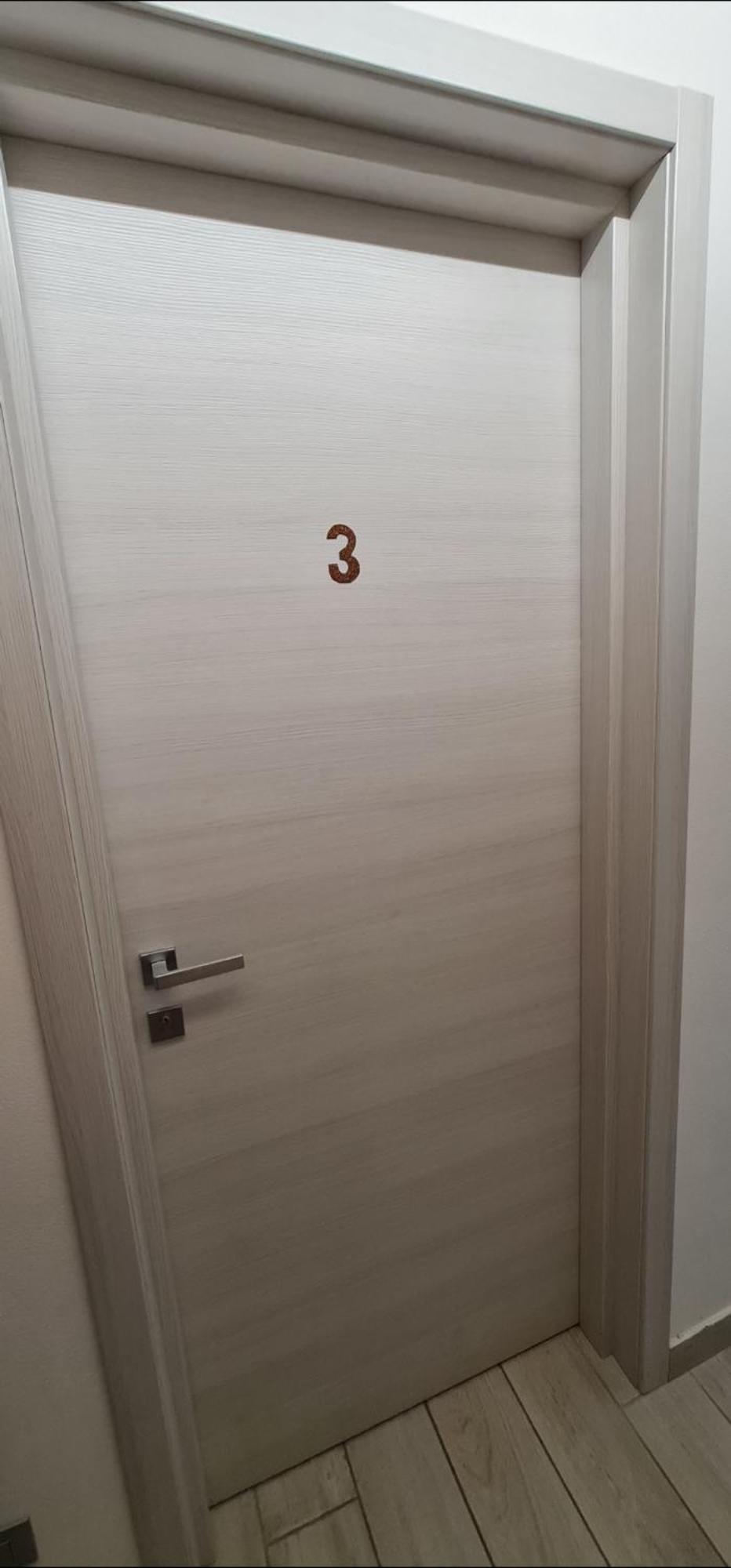 Quarantotto B&B Раффа Экстерьер фото