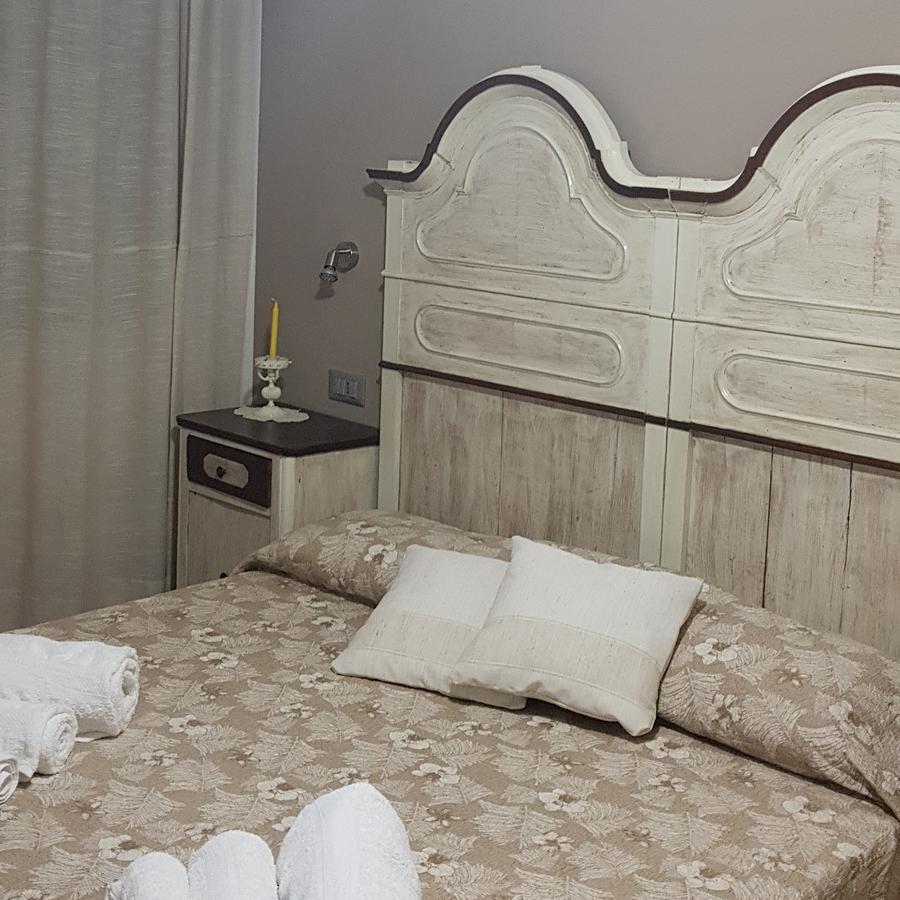 Quarantotto B&B Раффа Экстерьер фото