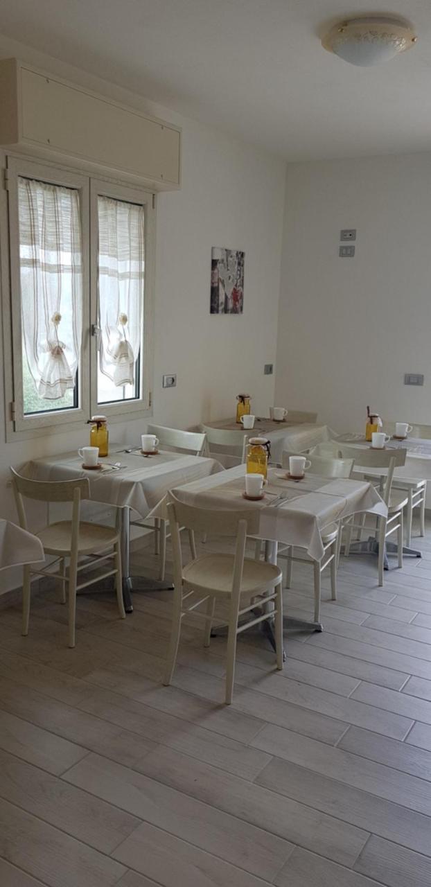 Quarantotto B&B Раффа Экстерьер фото